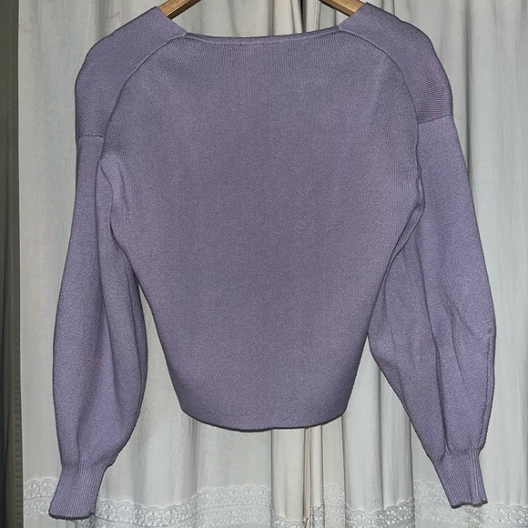 Dynamite Lavender V-Neck Sweater - Picture 2 of 4